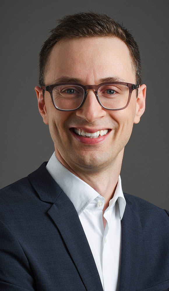 Dr. Florin Eggmann